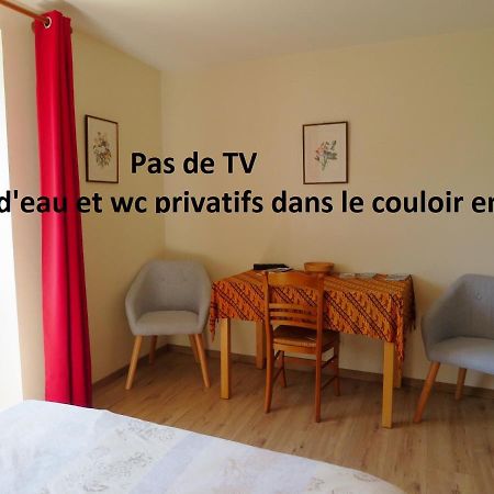 O Pres D'Ici Chambres D'Hotes Lievans Exteriör bild